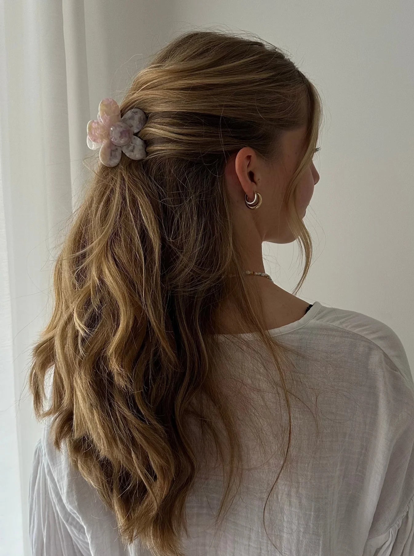FLOWER Clip von JONÅ THE LABEL